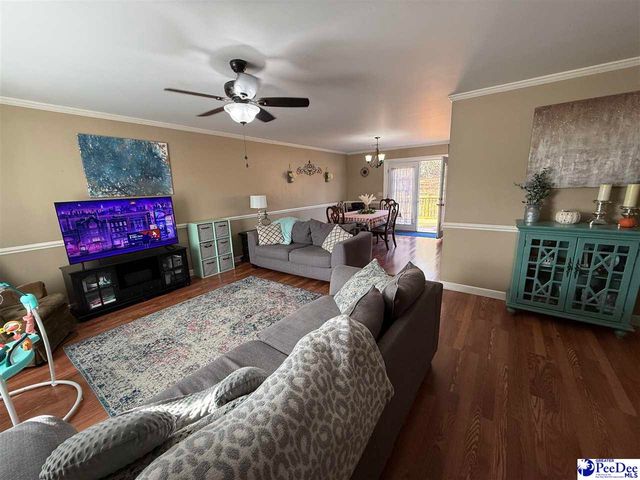 920 Fox Hollow Dr, Hartsville, SC 29550