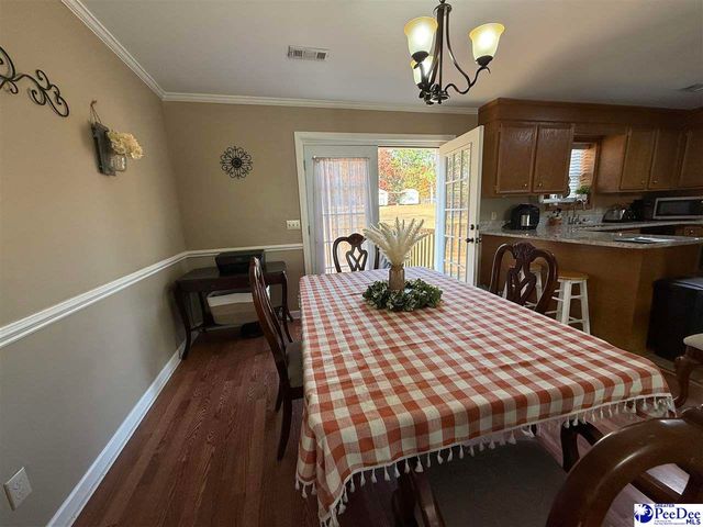 920 Fox Hollow Dr, Hartsville, SC 29550