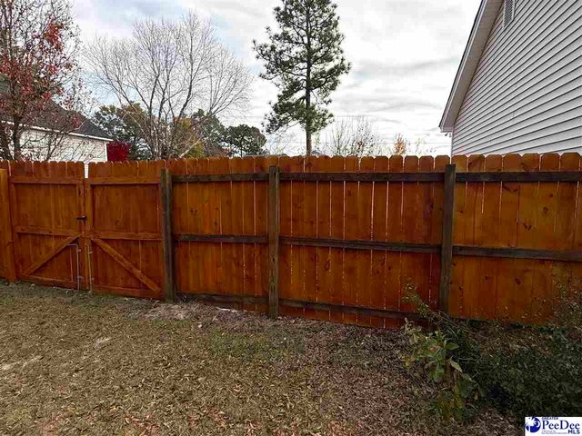 920 Fox Hollow Dr, Hartsville, SC 29550