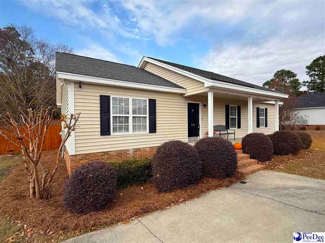 920 Fox Hollow Dr, Hartsville, SC 29550