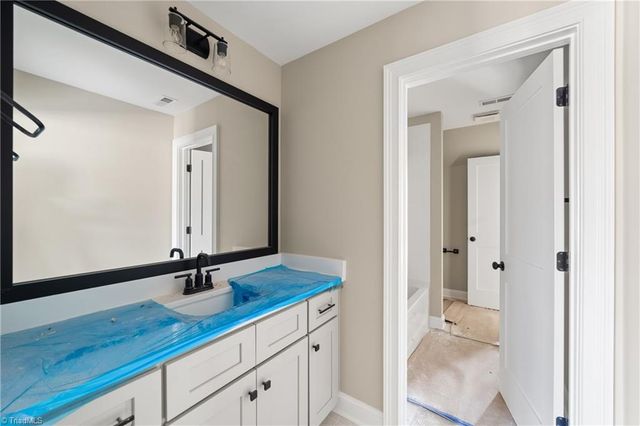 8730 Atlas Heights Way, Lewisville, NC 27023
