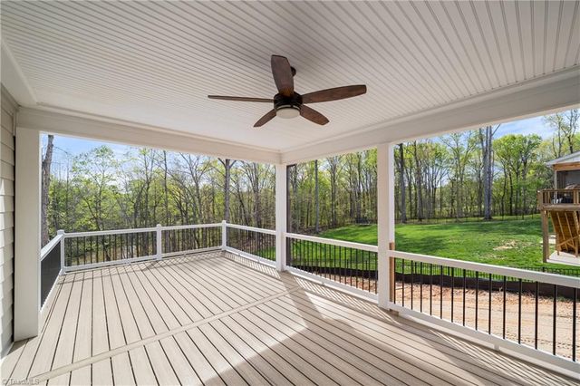 8730 Atlas Heights Way, Lewisville, NC 27023
