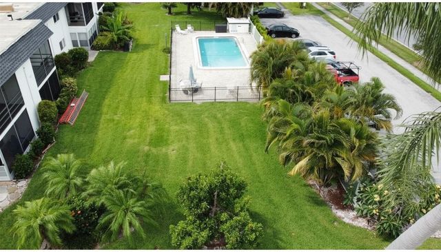 3606 BENEVA ROAD 504, Sarasota, FL 34232