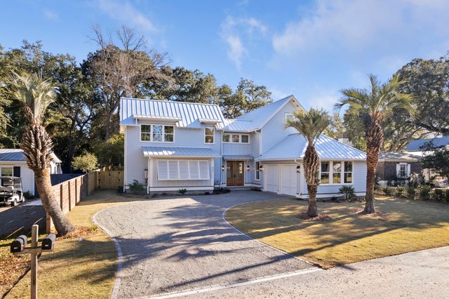 931 Kincade Drive, Mount Pleasant, SC 29464