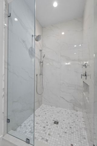 931 Kincade Drive, Mount Pleasant, SC 29464