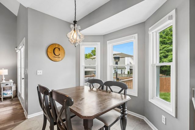 2504 Oak Hill Dr, Murfreesboro, TN 37130