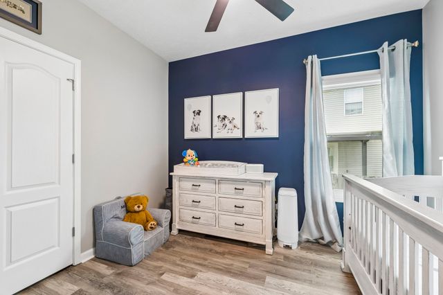 2504 Oak Hill Dr, Murfreesboro, TN 37130