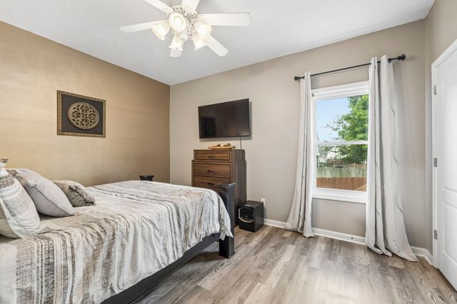 2504 Oak Hill Dr, Murfreesboro, TN 37130