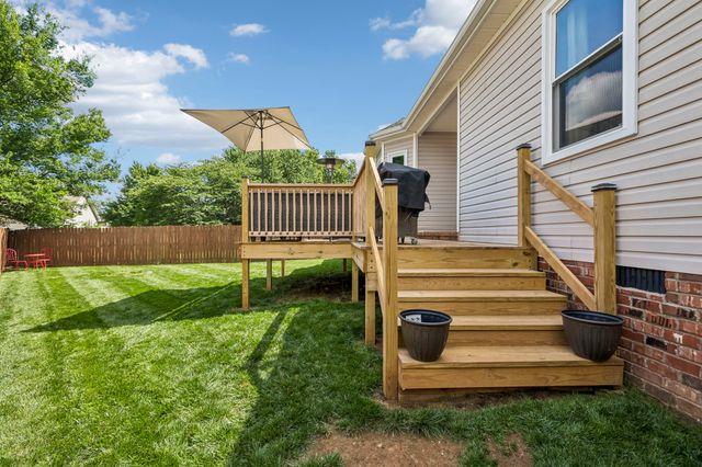 2504 Oak Hill Dr, Murfreesboro, TN 37130