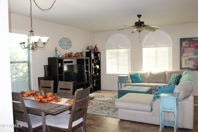 3457 S Swan Drive, Gilbert, AZ 85297