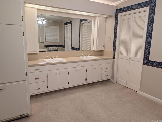 12 Bayou Cove Cir Circle, Mcgehee, AR 71654