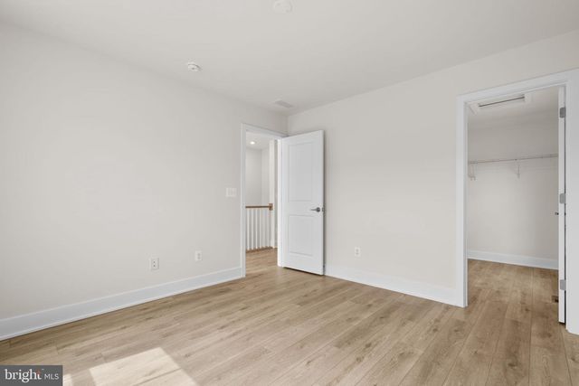 13922 AVIATION PL, Herndon, VA 20171