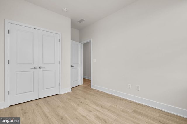 13922 AVIATION PL, Herndon, VA 20171