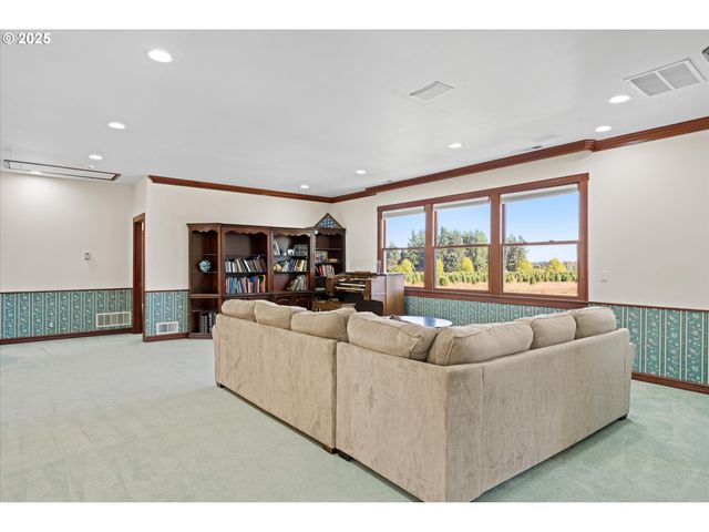 13680 Sw MORGAN Rd, Sherwood, OR 97140