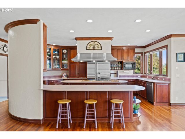 13680 Sw MORGAN Rd, Sherwood, OR 97140