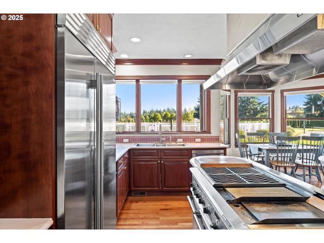 13680 Sw MORGAN Rd, Sherwood, OR 97140