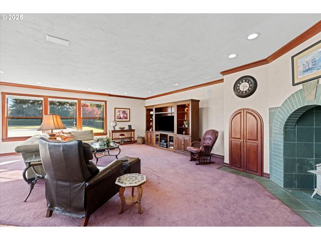 13680 Sw MORGAN Rd, Sherwood, OR 97140