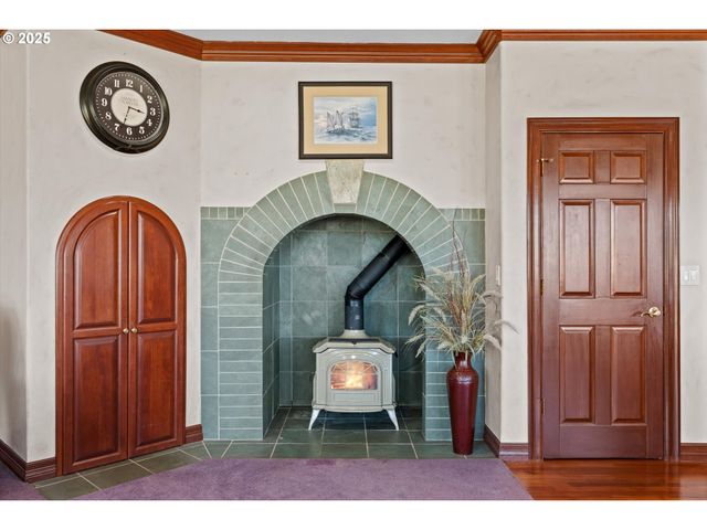 13680 Sw MORGAN Rd, Sherwood, OR 97140