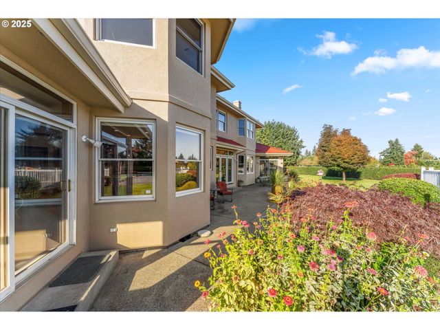 13680 Sw MORGAN Rd, Sherwood, OR 97140