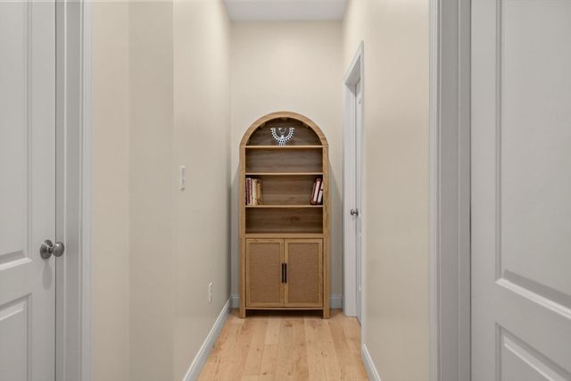 371 Maverick St 2, Boston, MA 02128