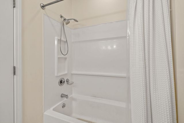 371 Maverick St 2, Boston, MA 02128