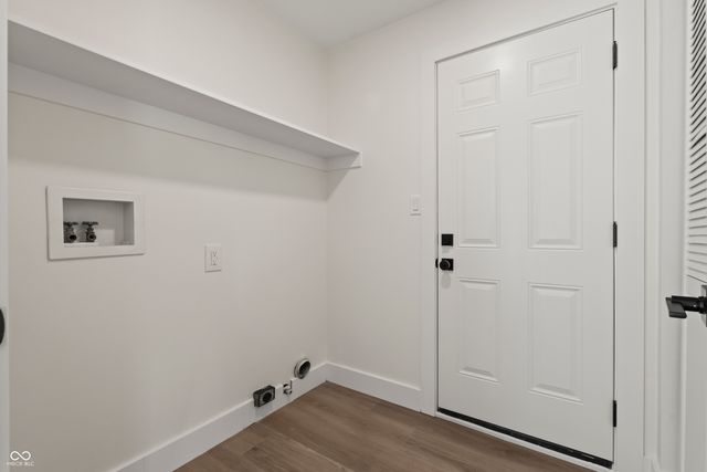 7496 Wood Court, Fishers, IN 46038