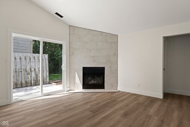 7496 Wood Court, Fishers, IN 46038