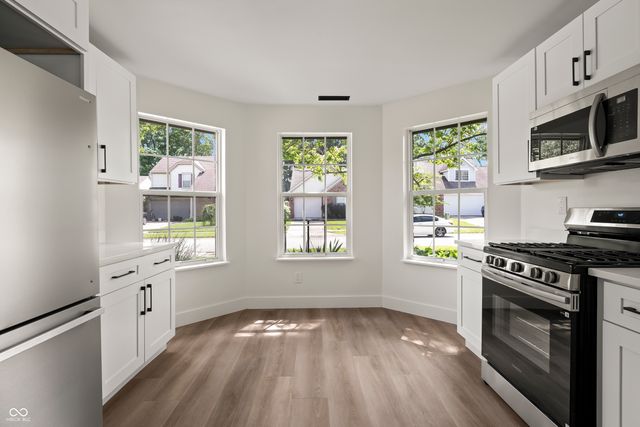 7496 Wood Court, Fishers, IN 46038