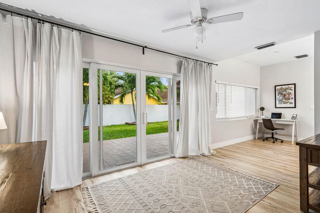 7674 Solimar Circle, Boca Raton, FL 33433