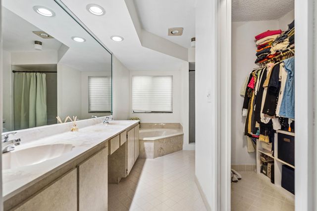 7674 Solimar Circle, Boca Raton, FL 33433