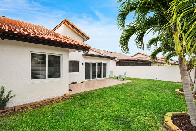 7674 Solimar Circle, Boca Raton, FL 33433