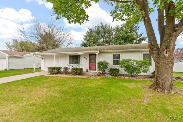 902 N Union Street, Tecumseh, MI 49286