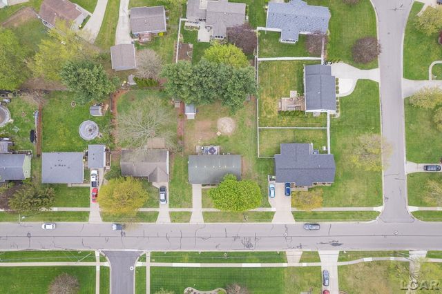 902 N Union Street, Tecumseh, MI 49286