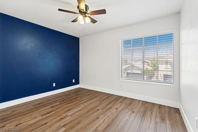 4905 Pounding Surf Avenue, Las Vegas, NV 89131