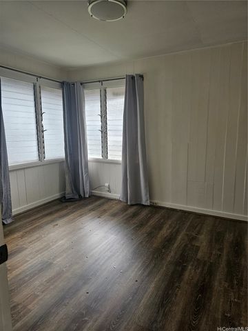 2361 Pauoa Road A, Honolulu, HI 96813