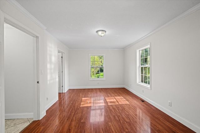 485 Nellie Head Road, Tunnel Hill, GA 30755