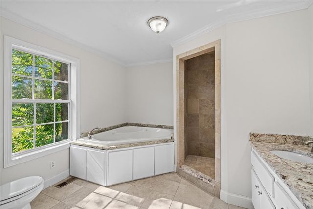 485 Nellie Head Road, Tunnel Hill, GA 30755