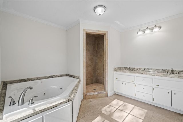 485 Nellie Head Road, Tunnel Hill, GA 30755