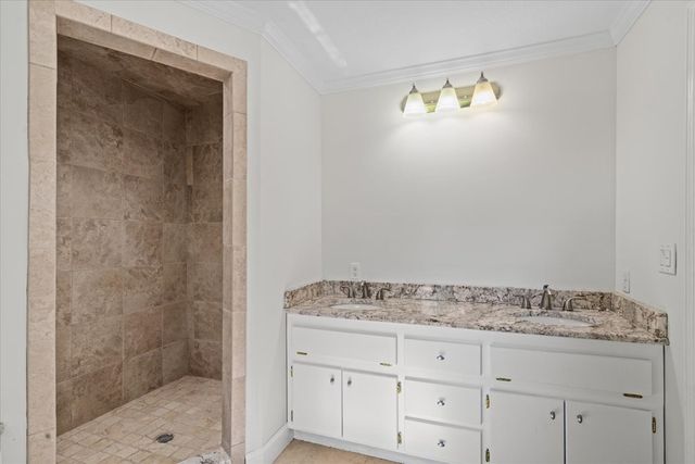 485 Nellie Head Road, Tunnel Hill, GA 30755