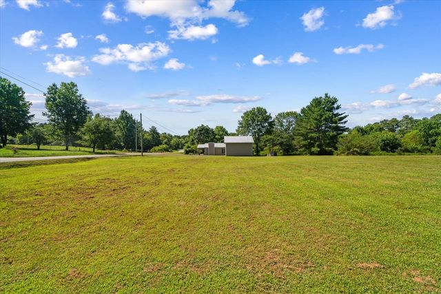 485 Nellie Head Road, Tunnel Hill, GA 30755