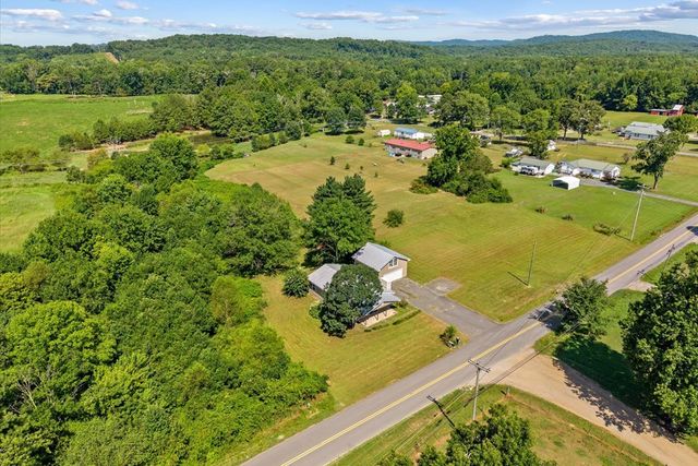 485 Nellie Head Road, Tunnel Hill, GA 30755