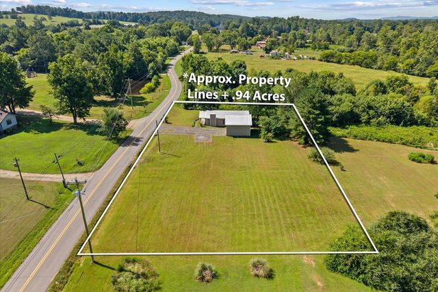485 Nellie Head Road, Tunnel Hill, GA 30755
