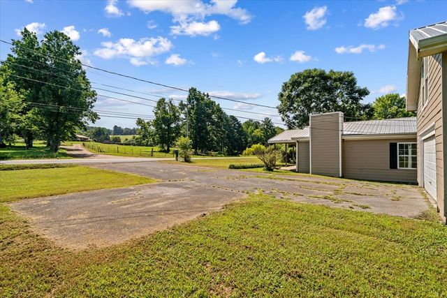 485 Nellie Head Road, Tunnel Hill, GA 30755