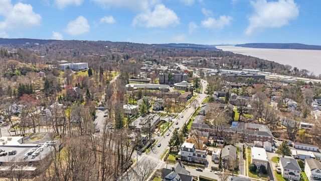 200 S Broadway 210 BLDG 1, Tarrytown, NY 10591