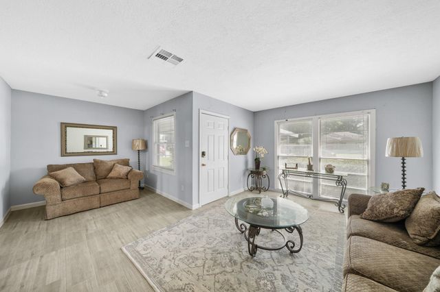 206 Tilden Drive, Pasadena, TX 77506