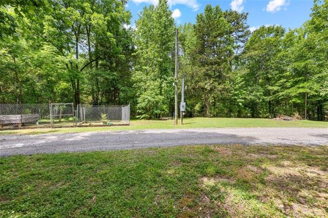 128 Byrom Road, Senoia, GA 30276