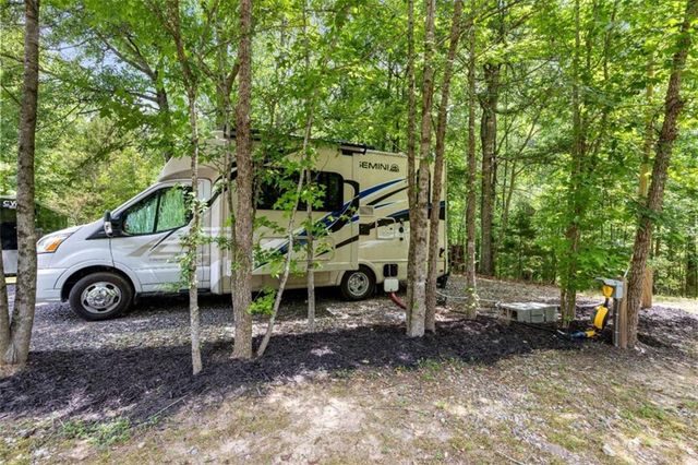 128 Byrom Road, Senoia, GA 30276