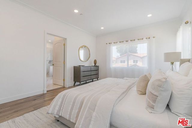 20151 Strathern Street, Winnetka, CA 91306