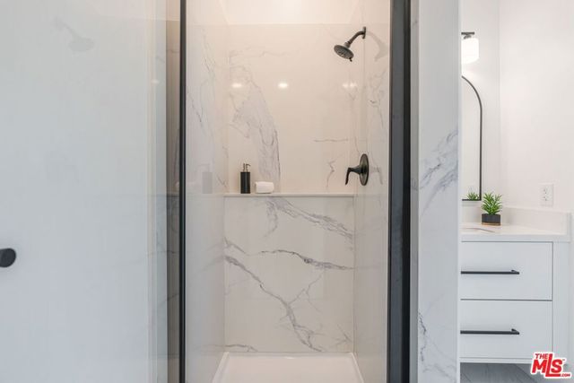 20151 Strathern Street, Winnetka, CA 91306