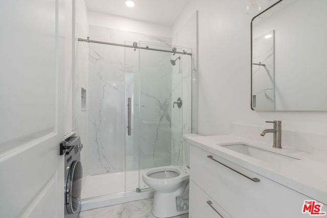 20151 Strathern Street, Winnetka, CA 91306